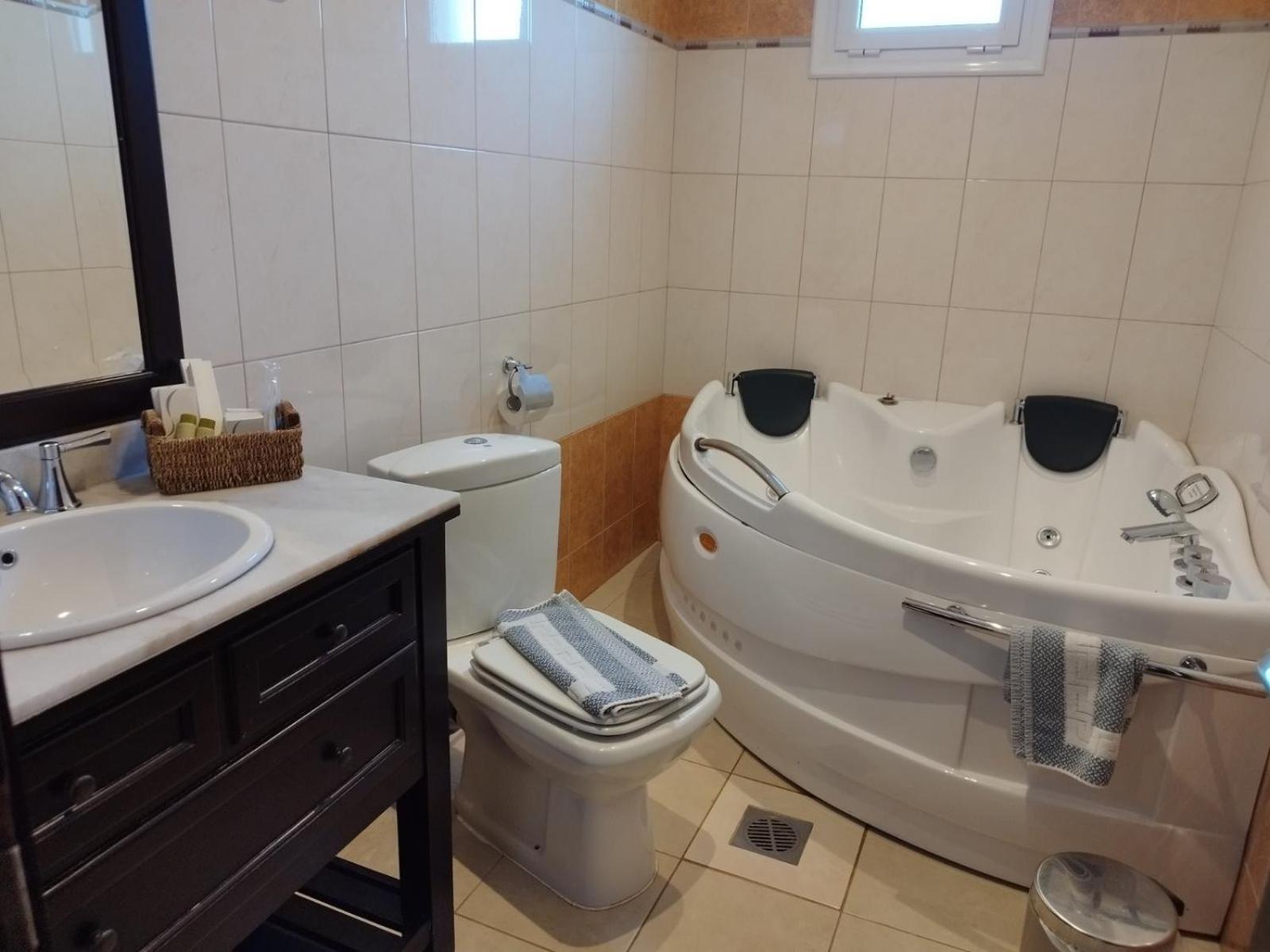Pozar Salt Cave Hotel Spa Káto Loutrákion エクステリア 写真